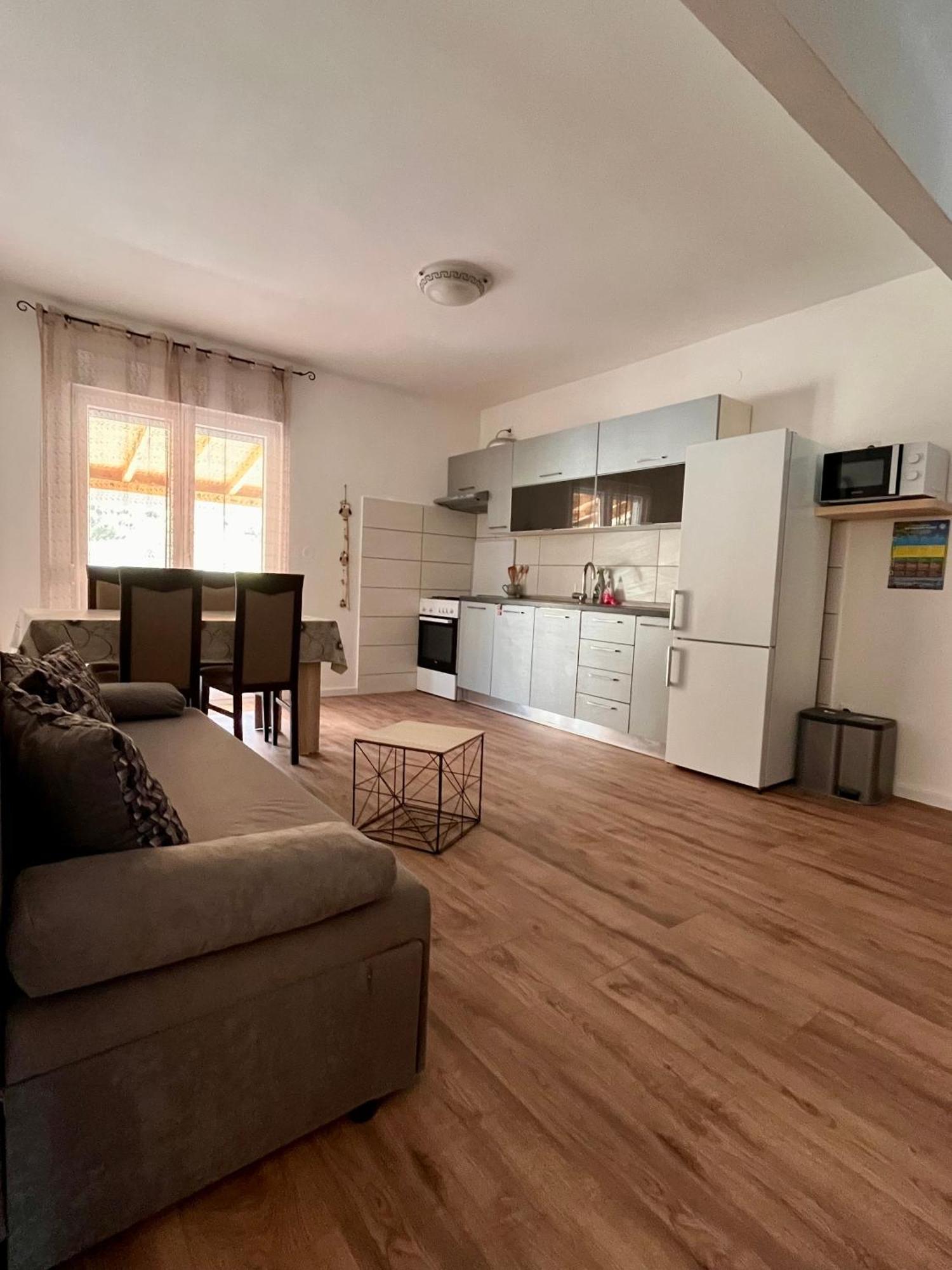 סופטרסקה דראגה Apartments Jaska מראה חיצוני תמונה